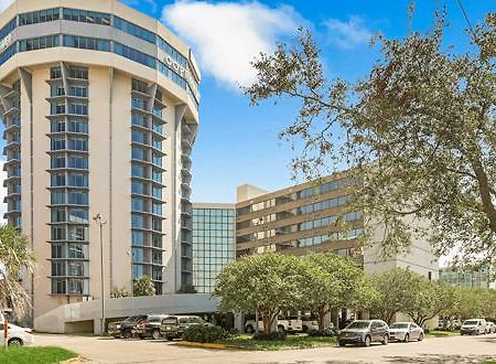 Comfort Inn & Suites At Copeland Tower Metairie Exterior foto