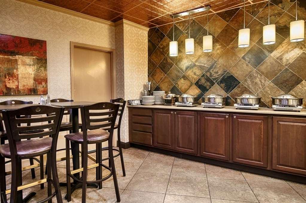 Comfort Inn & Suites At Copeland Tower Metairie Restaurante foto